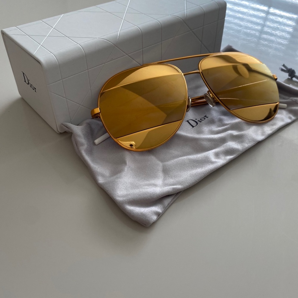 Dior Split 1 
Yellow/Gold